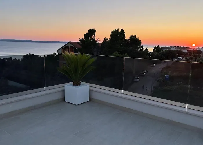 Seaside Residence - Sunrise Appartment