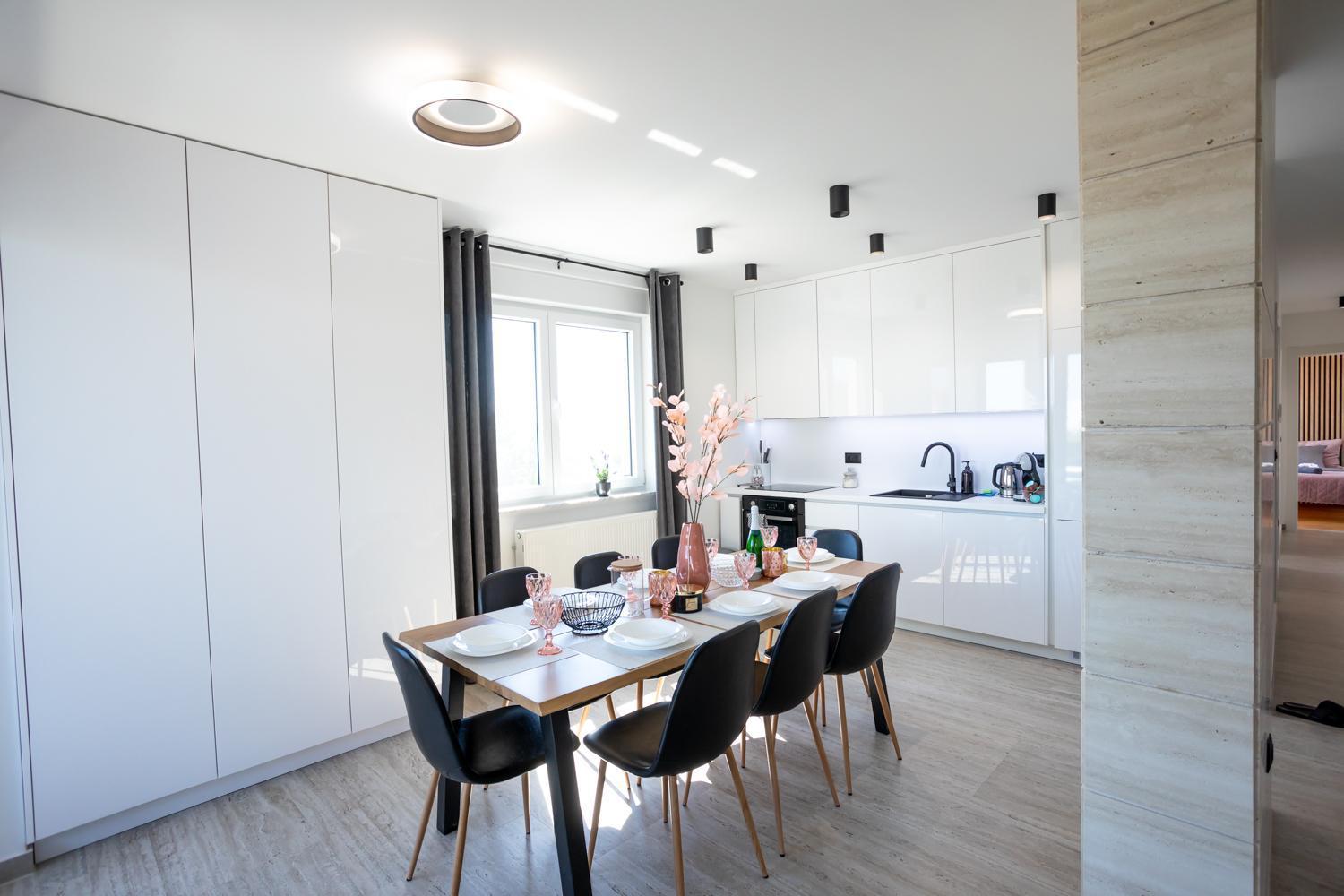 Seaside - Sunrise Apartment Kozino