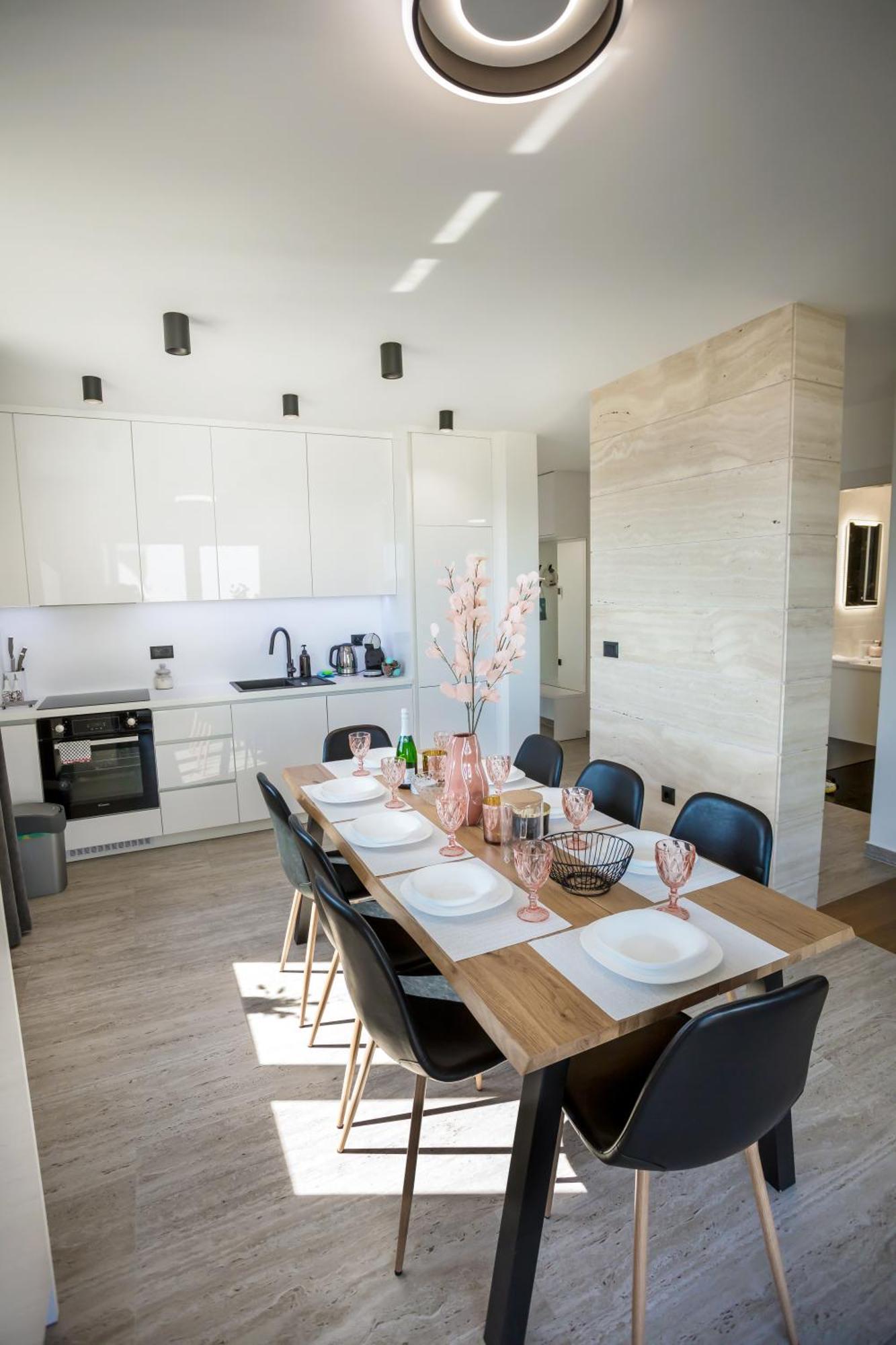 Seaside - Sunrise Apartment